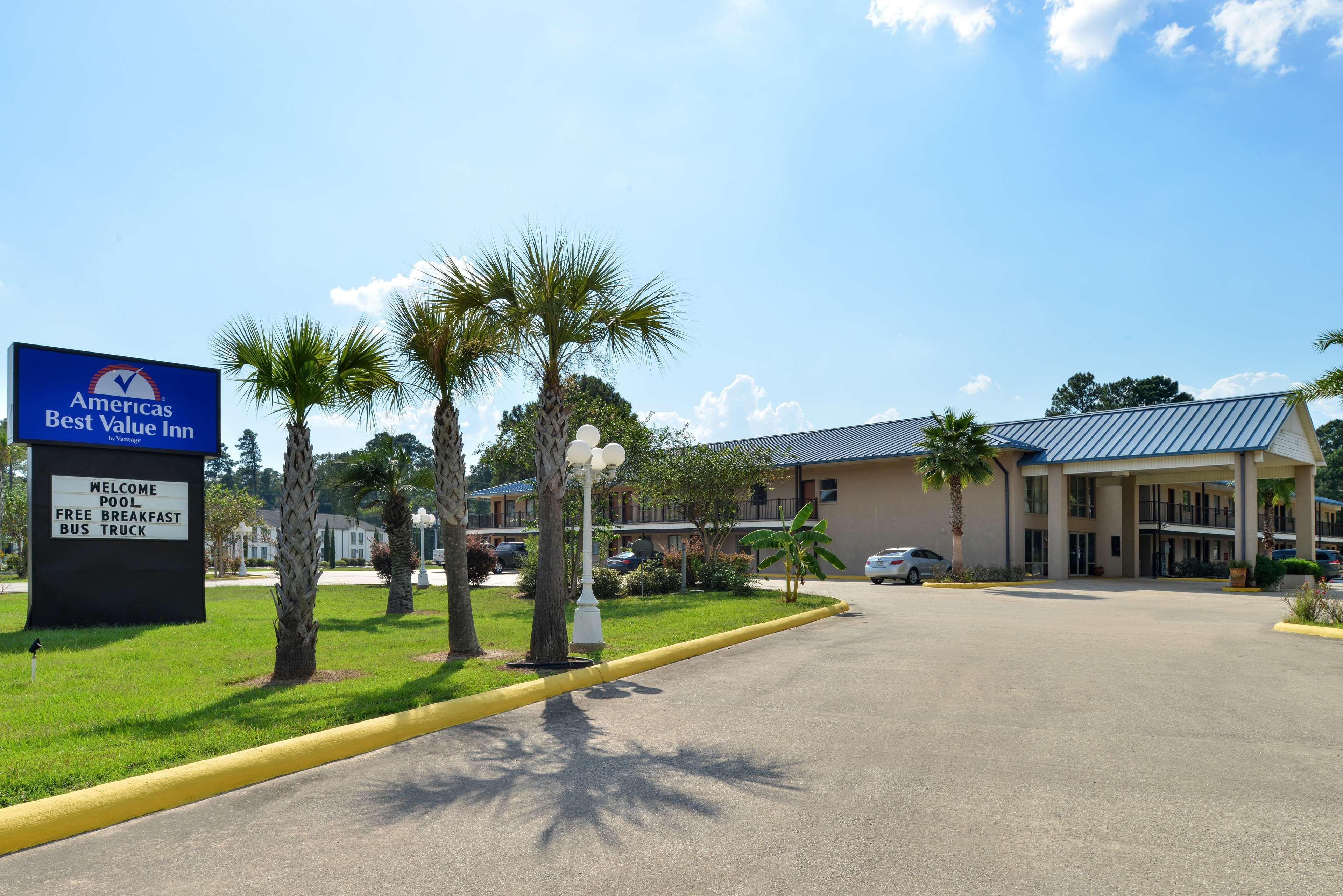 Vila Gale Cabo Cabo de Santo Agostinho Exterior photo An AmericInn in Gulfport, Mississippi